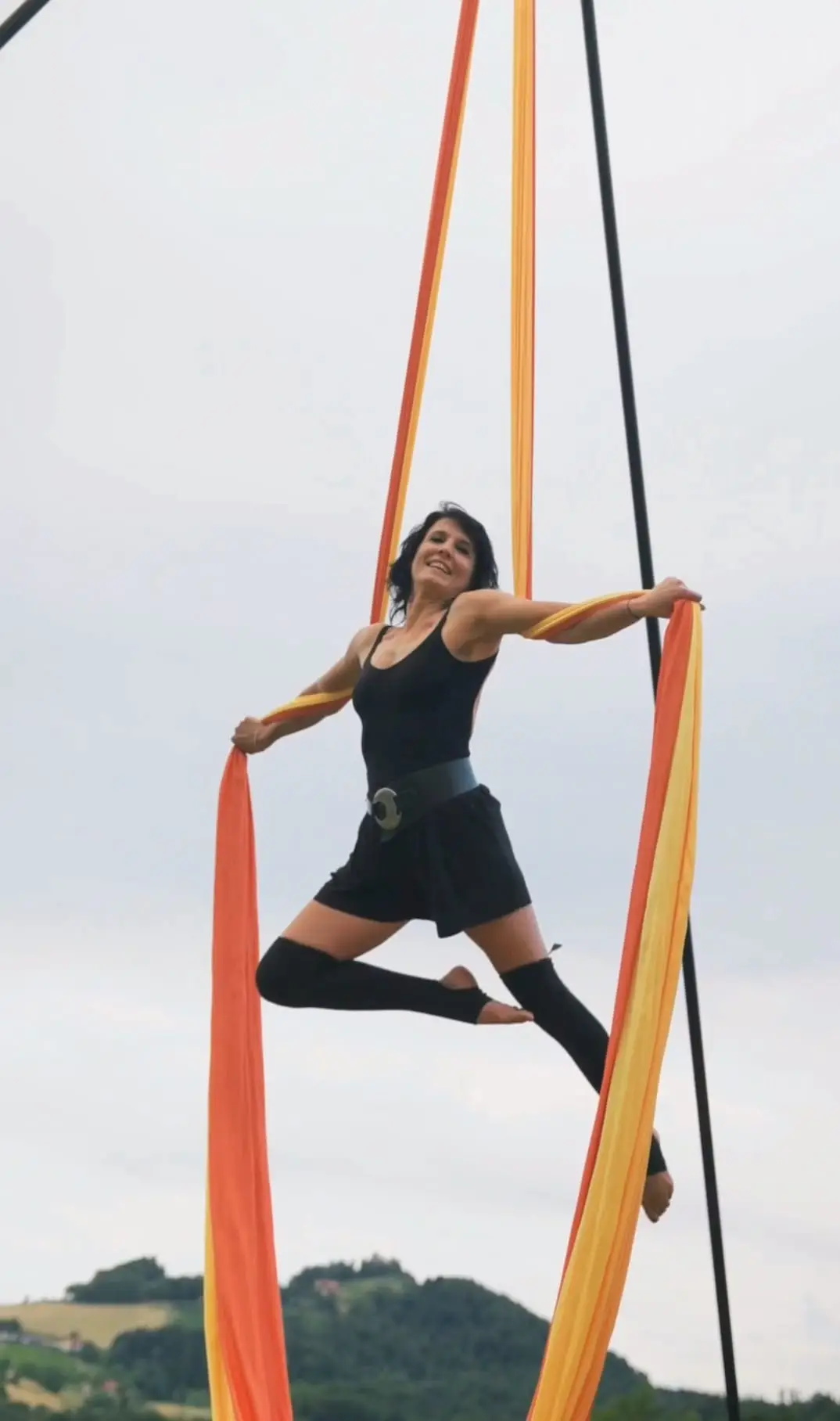 Juliane – Aerial Silk Foto 2